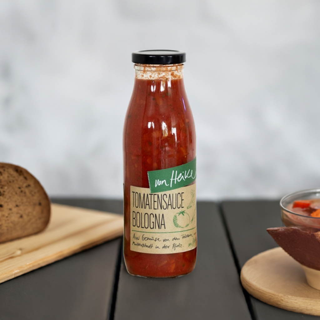 Gemüse Tomatensauce: Sellerie, Karotte, Rotwein | von Heike