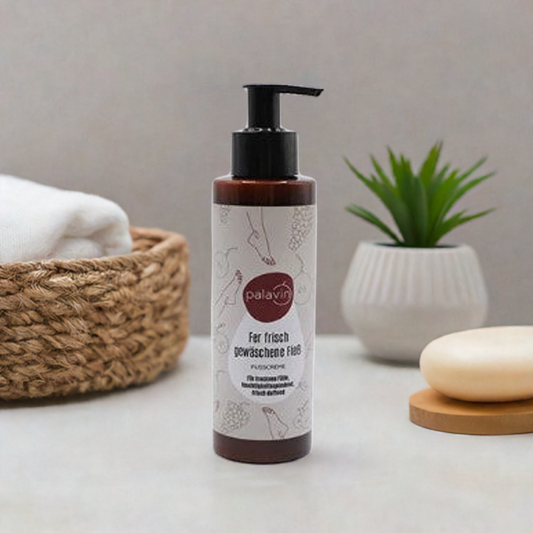 Fußcreme: Pflegend, schnell einziehend, vegan | Palavin