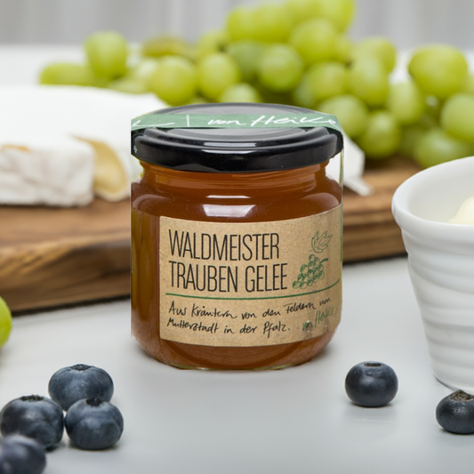 Waldmeister Trauben Gelee aus der Pfalz: Frühlingsfrisch | von Heike